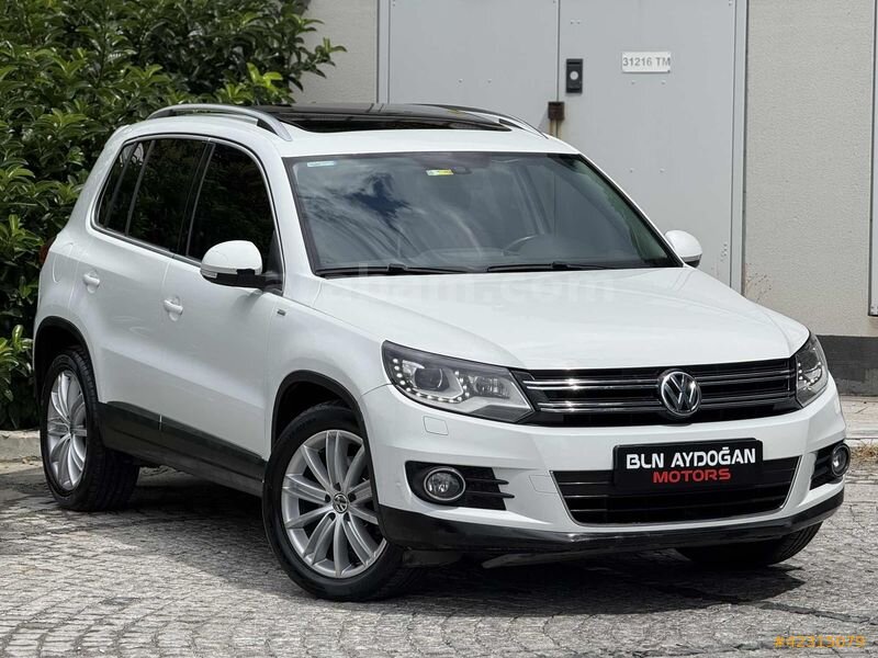 Galeriden Volkswagen Tiguan 1.4 TSI Cup 2015 Model İstanbul 119.000 km Beyaz