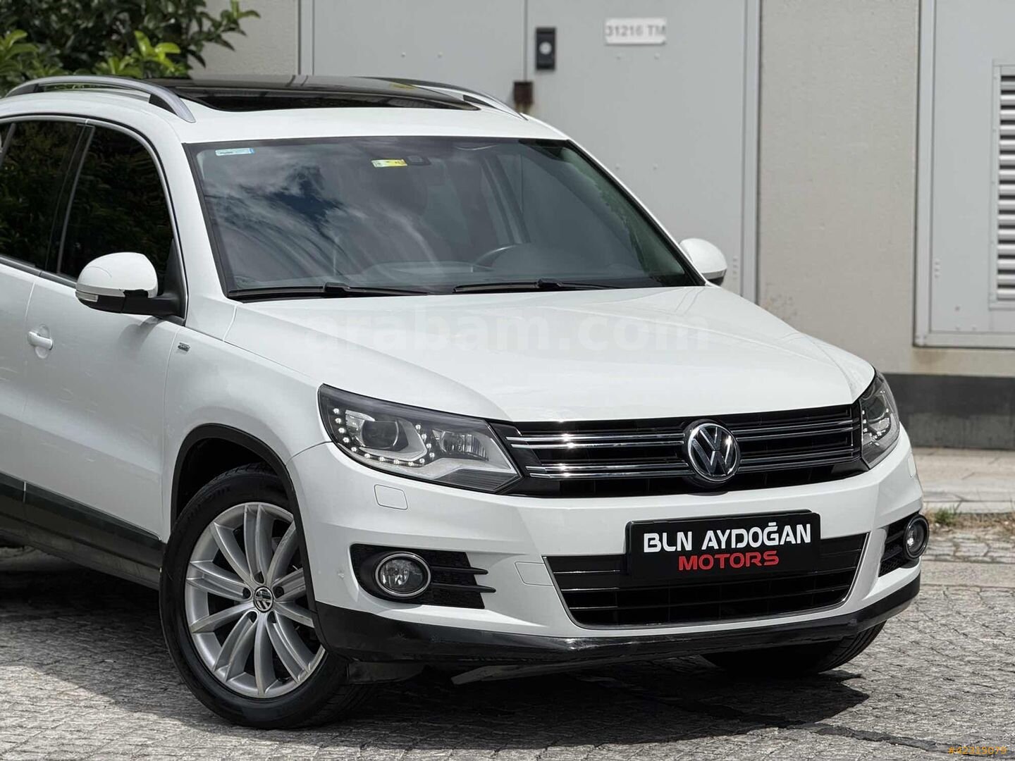 Galeriden Volkswagen Tiguan 1.4 TSI Cup 2015 Model İstanbul 119.000 km Beyaz 4