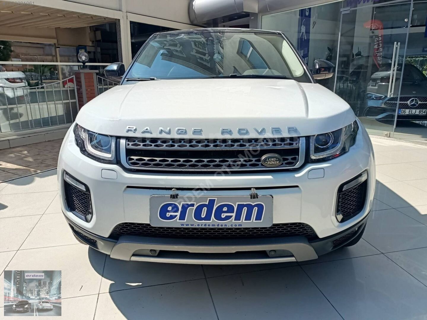 Galeriden Land Rover Range Evoque 2.0 TD4 HSE Dynamic 2017 Model İstanbul 88.000 km Beyaz 2