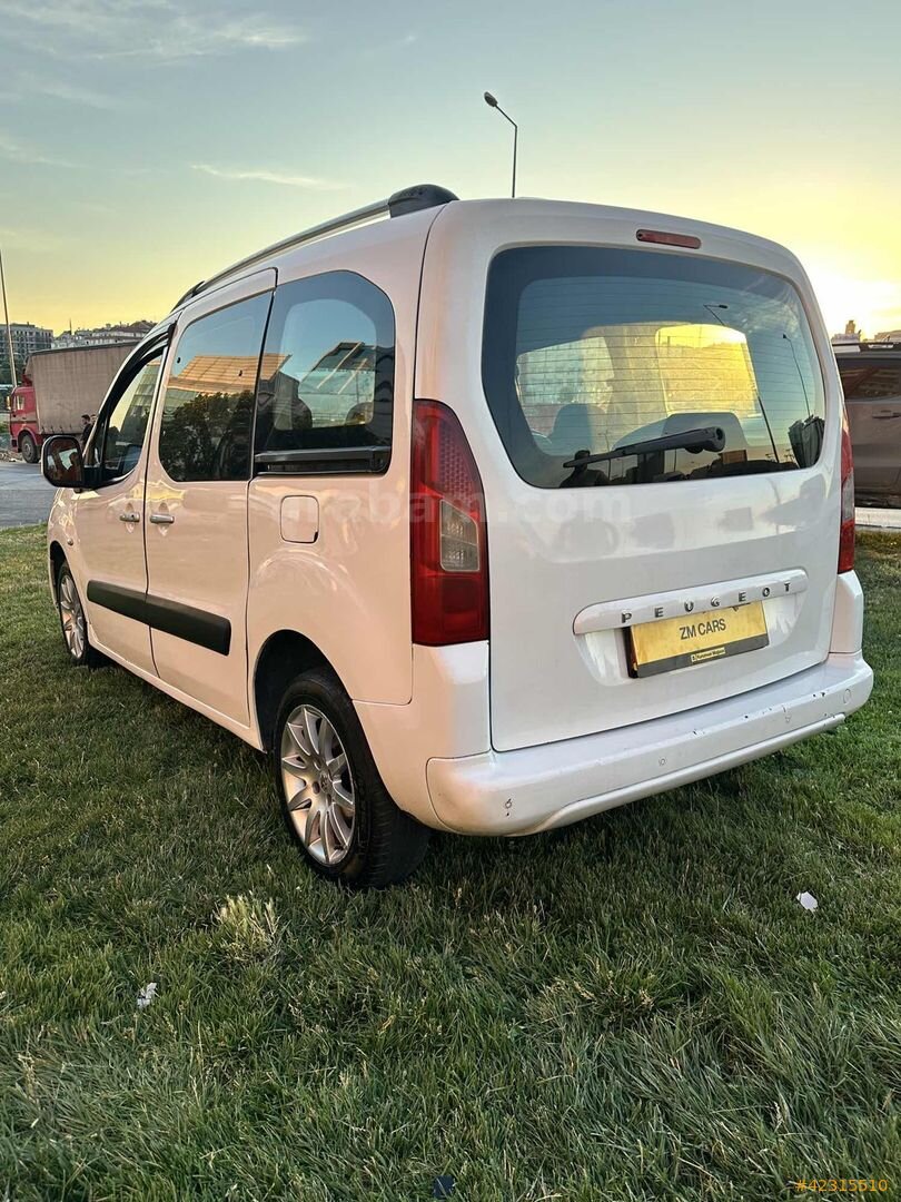 Galeriden Peugeot Partner 1.6 HDI Premium 2011 Model İstanbul 289.000 km Beyaz 6