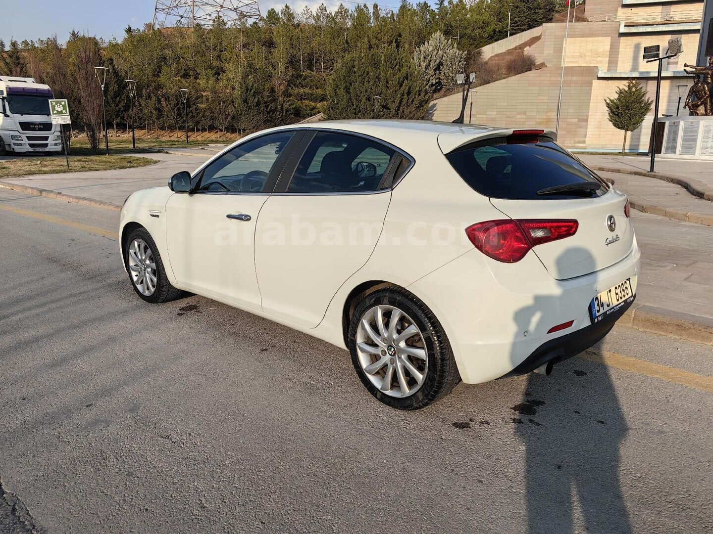 Sahibinden Alfa Romeo Giulietta 1.6 JTD Progression Plus 2014 Model Ankara 230.000 km Beyaz 6