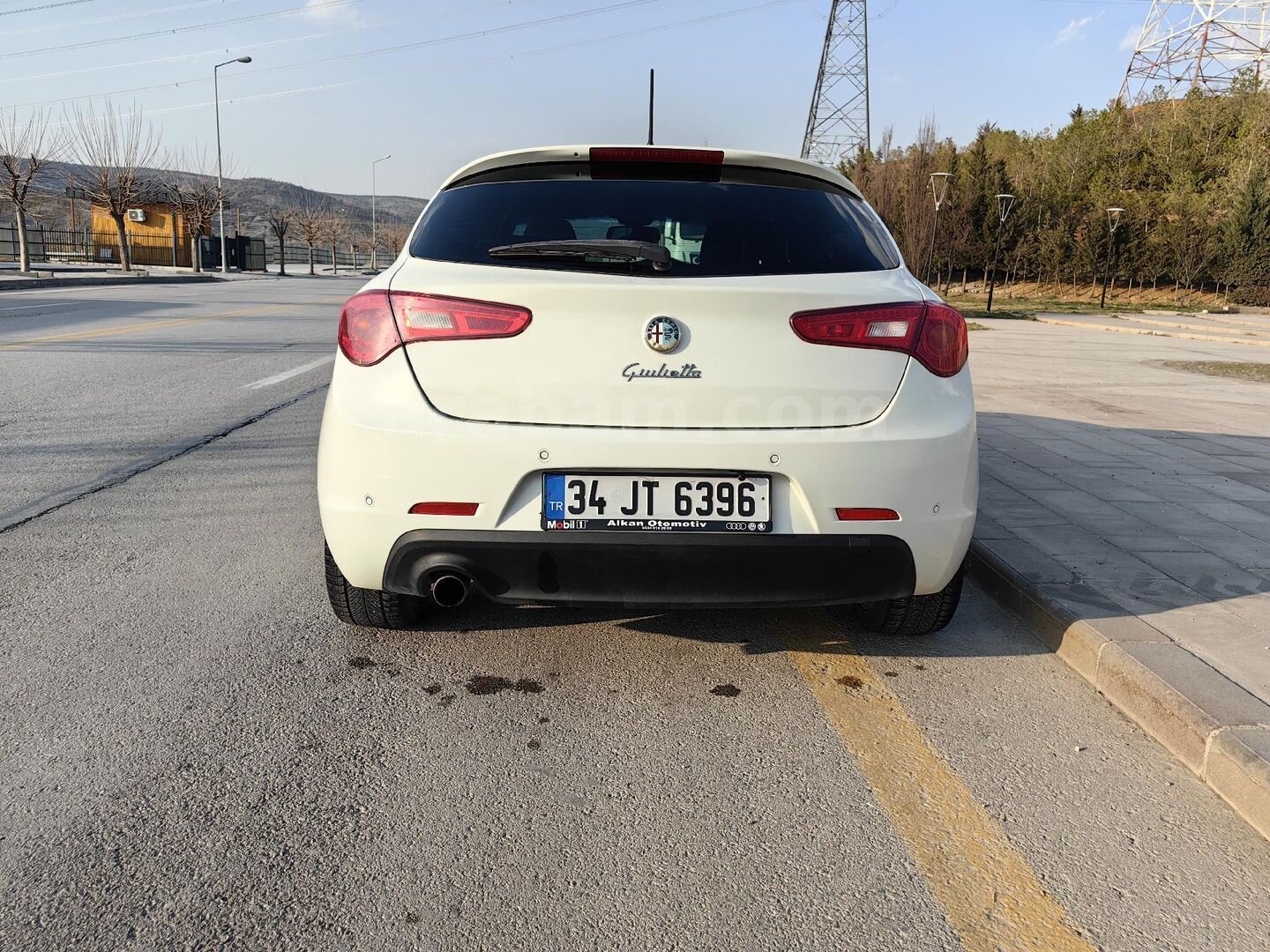 Sahibinden Alfa Romeo Giulietta 1.6 JTD Progression Plus 2014 Model Ankara 230.000 km Beyaz 5