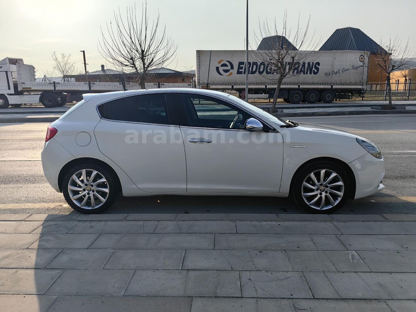 Sahibinden Alfa Romeo Giulietta 1.6 JTD Progression Plus 2014 Model Ankara 230.000 km Beyaz 1