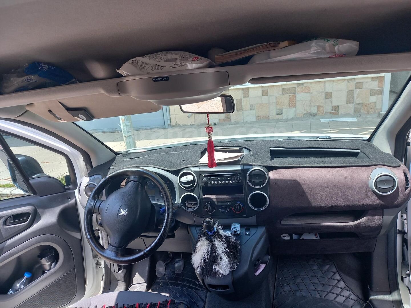 Sahibinden Peugeot Partner 1.6 HDI Comfort Pack 2015 Model Erzurum 106.000 km Beyaz 7