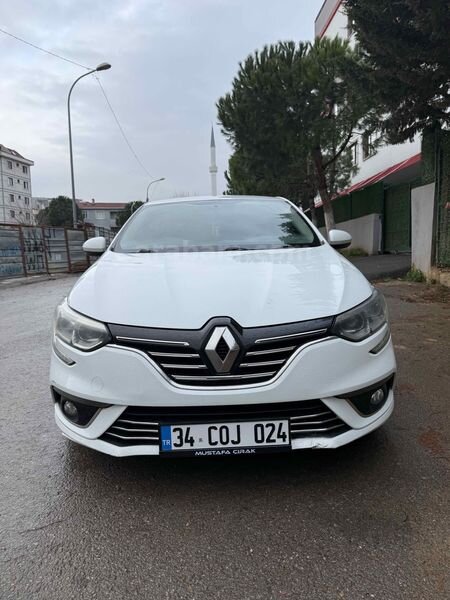 Sahibinden Renault Megane 1.3 TCe Joy 2020 Model İstanbul 117.000 km Beyaz