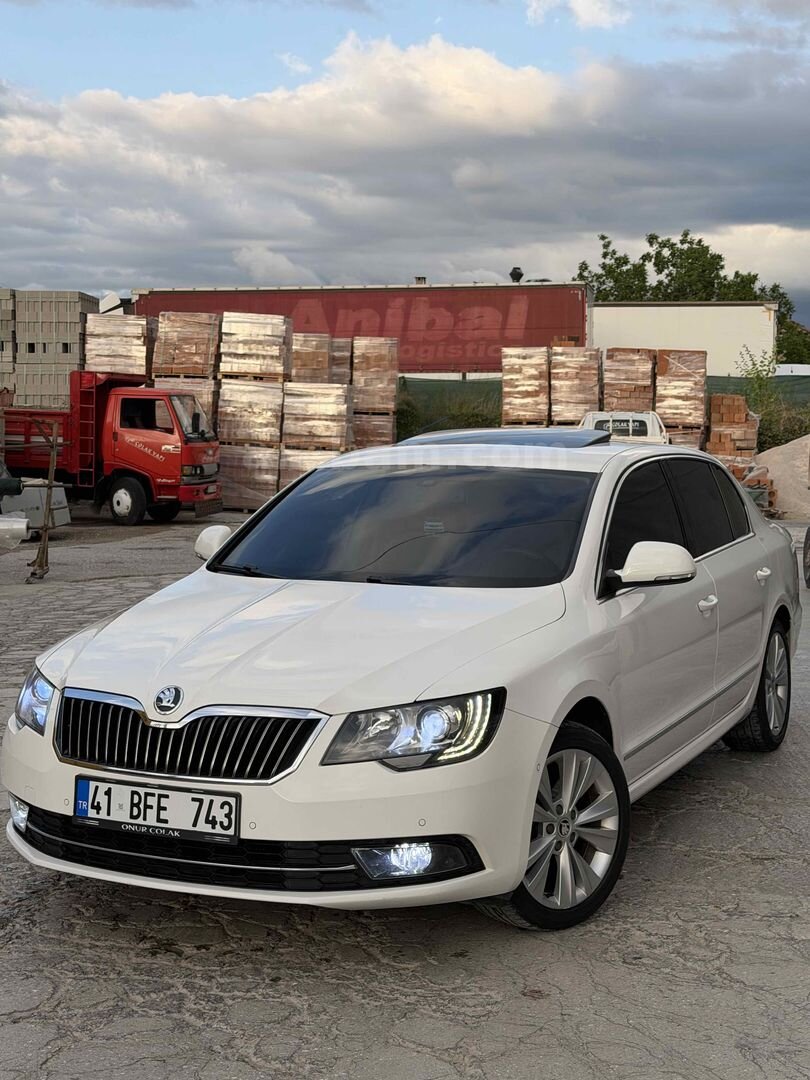 Sahibinden Skoda SuperB 1.6 TDI Elegance 2014 Model Kocaeli 1.600.000 km Beyaz 1