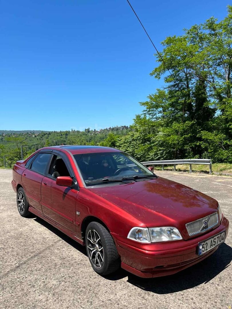 Sahibinden Volvo S40 1.8 2000 Model Ordu 235.000 km Bordo 5