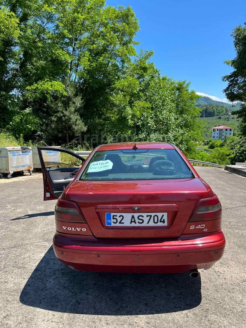 Sahibinden Volvo S40 1.8 2000 Model Ordu 235.000 km Bordo 4