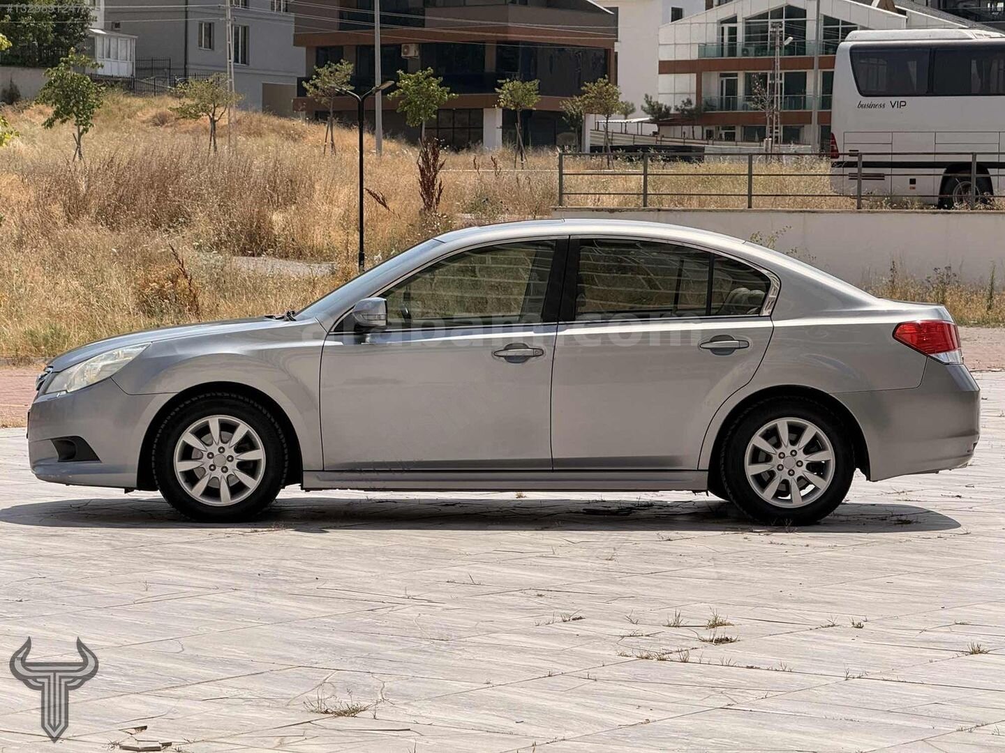 Galeriden Subaru Legacy 2.0 Elegance 2010 Model Ankara 267.000 km Gri 7