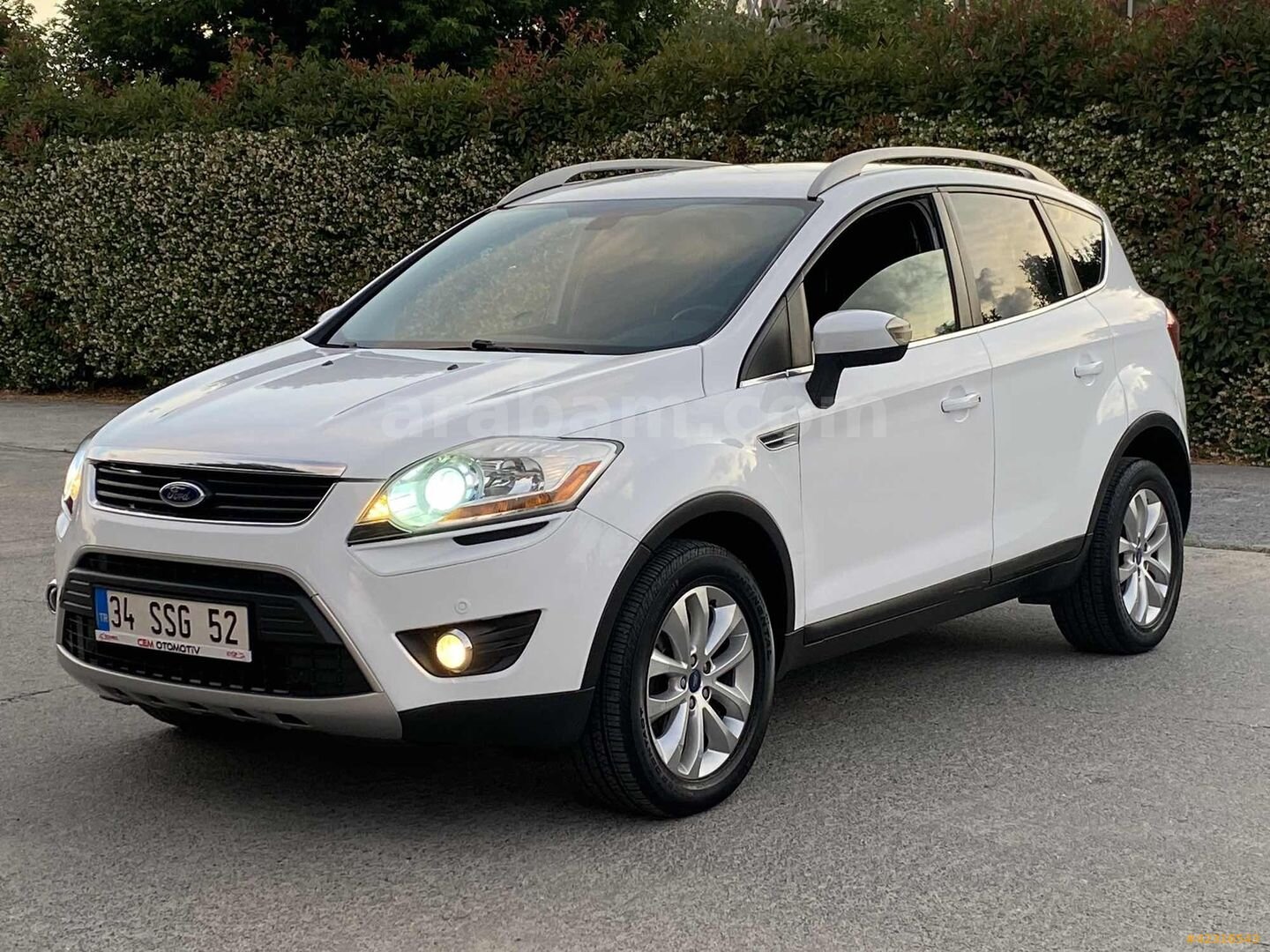 Galeriden Ford Kuga 2.0 TDCi Titanium 2011 Model İstanbul 210.000 km Beyaz 3