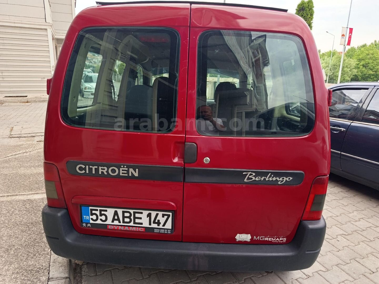 Galeriden Citroen Berlingo 1.9 D 2003 Model Samsun 280.000 km Bordo 4