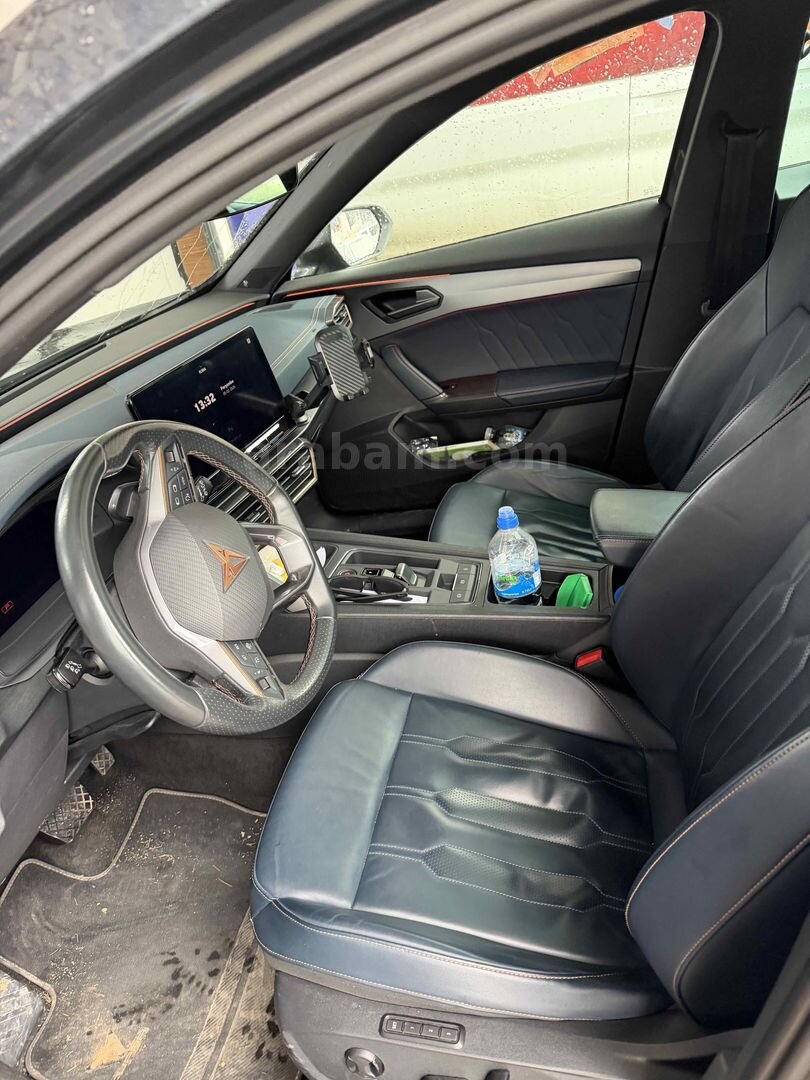 Sahibinden Cupra Formentor 1.5 TSI 2024 Model İstanbul 30.000 km Füme 3