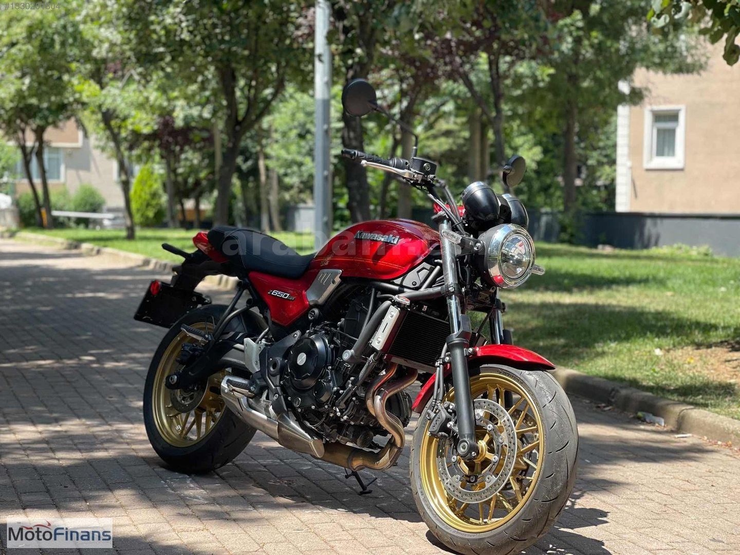 Galeriden Kawasaki Z 650 RS 2024 Model İstanbul 6.001 km Kırmızı