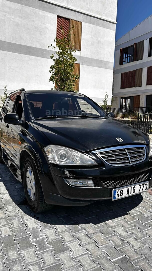 Sahibinden KGM SsangYong Kyron 2.0 XDI 4x2 2008 Model Muğla 3.000.000 km Siyah 1
