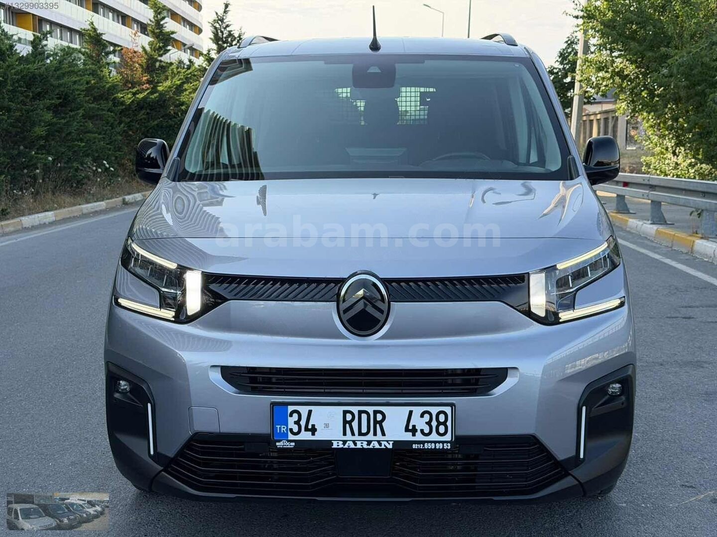Galeriden Citroen Berlingo 1.5 BlueHDI Max 2025 Model İstanbul 33.000 km Gri 2