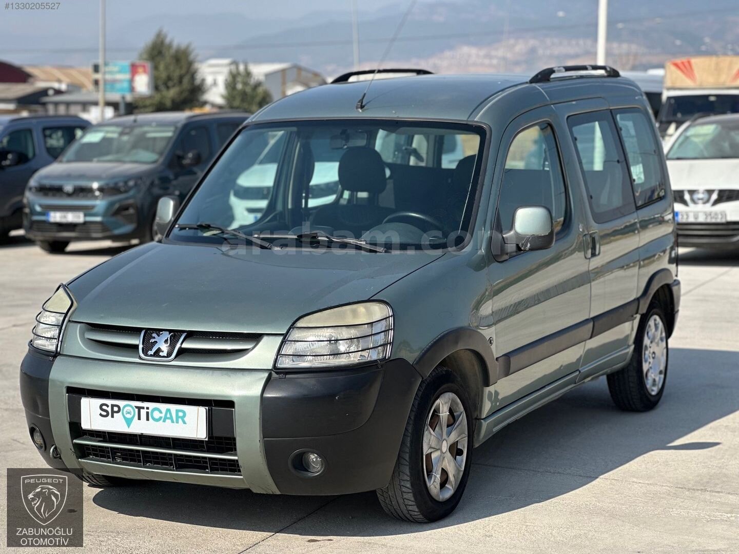 Galeriden Peugeot Partner 1.6 HDI Adventure 2010 Model Kahramanmaraş 301.500 km Yeşil 2