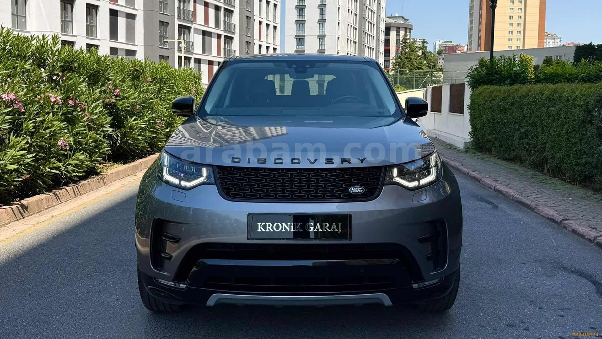 Galeriden Land Rover Discovery 2.0 SD4 Landmark Edition 2020 Model İstanbul 85.000 km Gri 1