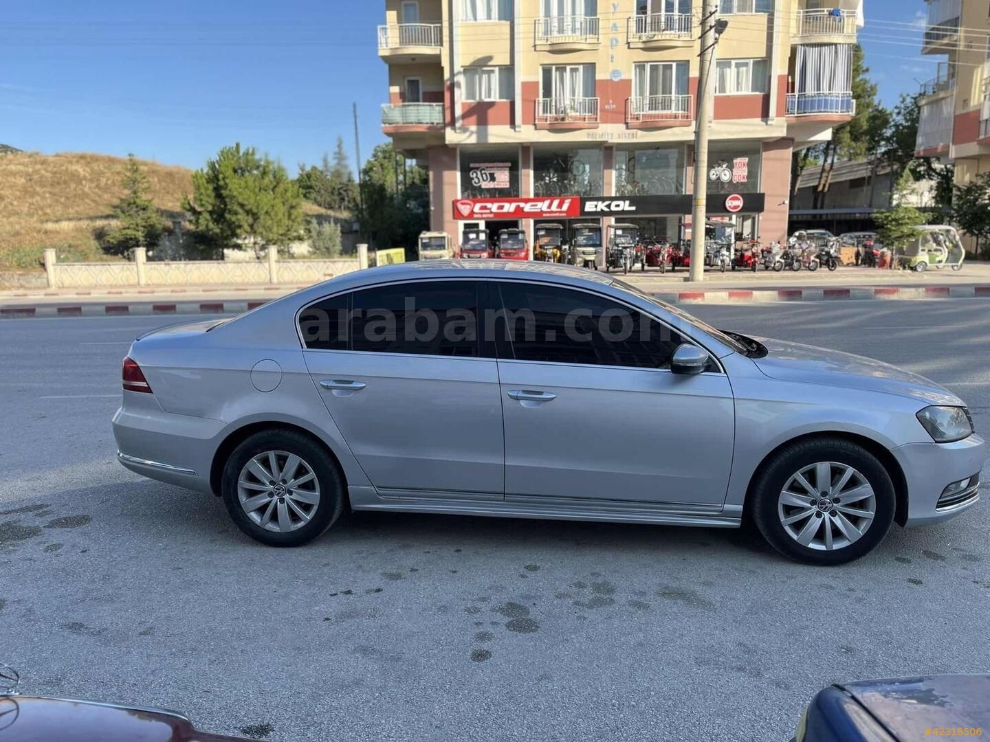 Galeriden Volkswagen Passat 1.4 TSi BlueMotion Comfortline 2011 Model Burdur 250.000 km Gri 4