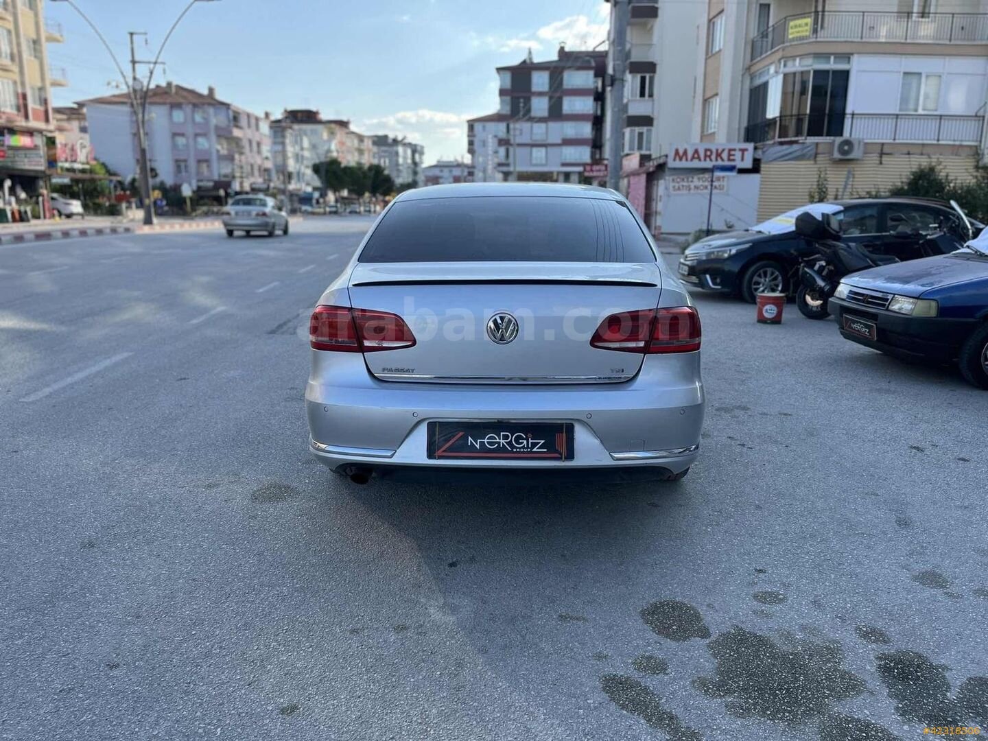 Galeriden Volkswagen Passat 1.4 TSi BlueMotion Comfortline 2011 Model Burdur 250.000 km Gri 7