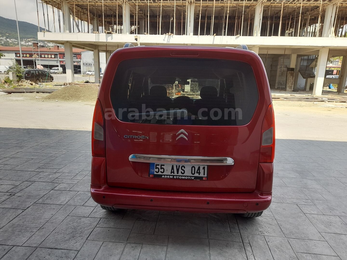 Sahibinden Citroen Berlingo 1.6 HDi Combi 2011 Model Samsun 248.000 km Kırmızı 7