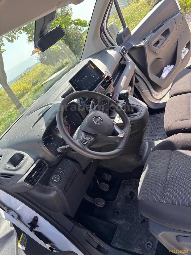 Galeriden Opel Combo 1.5 CDTI Elegance 2023 Model Denizli 36.000 km Beyaz 4
