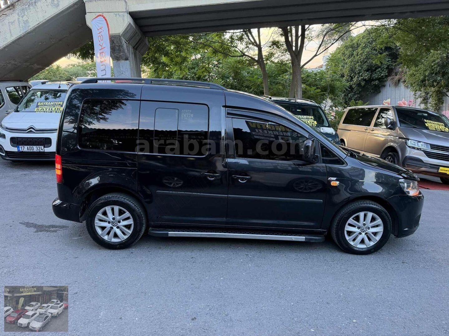 Galeriden Volkswagen Caddy 1.6 TDI Comfortline 2011 Model İstanbul 210.000 km Siyah 5