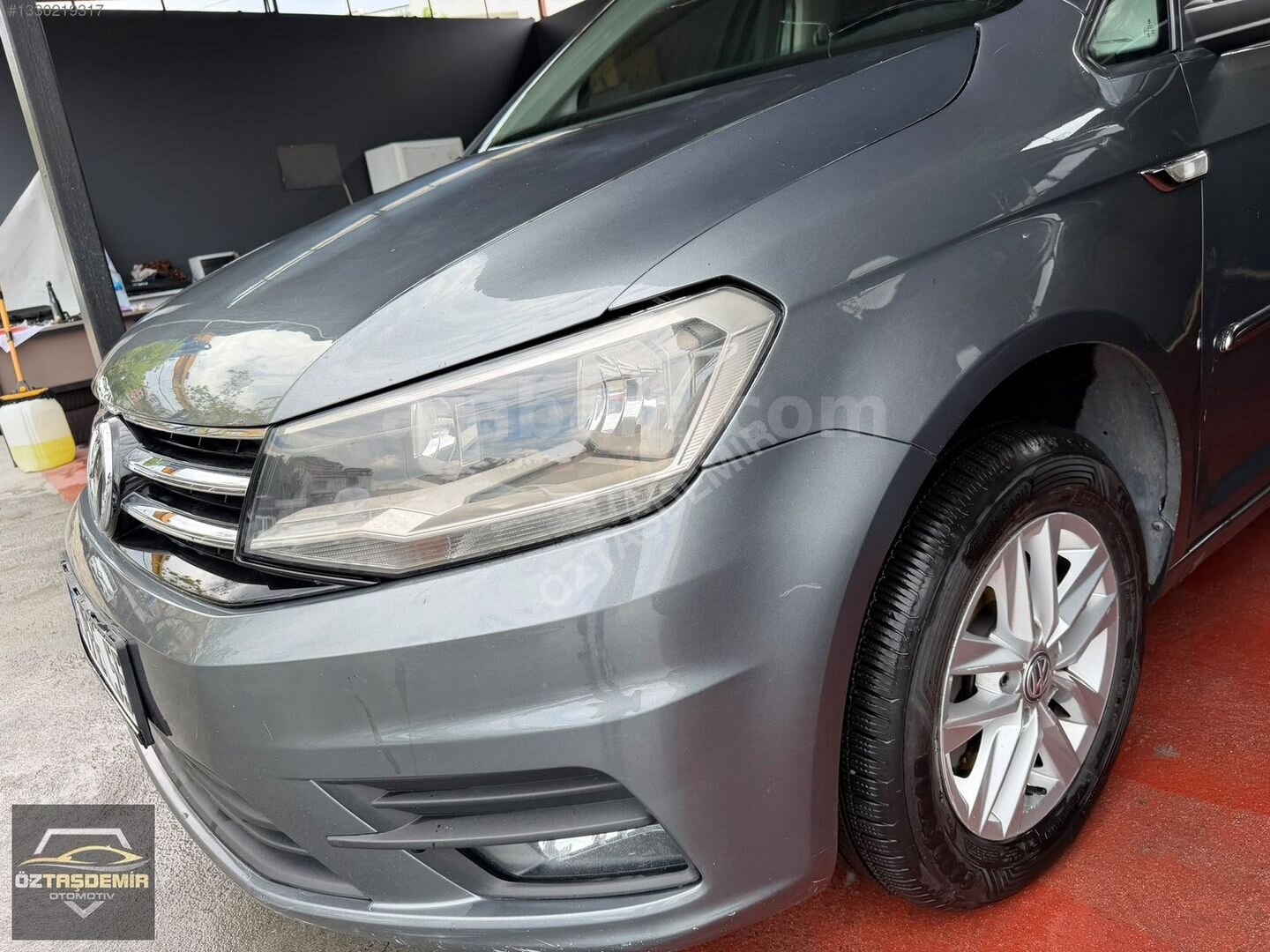 Galeriden Volkswagen Caddy 1.6 TDI Comfortline 2015 Model İstanbul 237.104 km Gri 4
