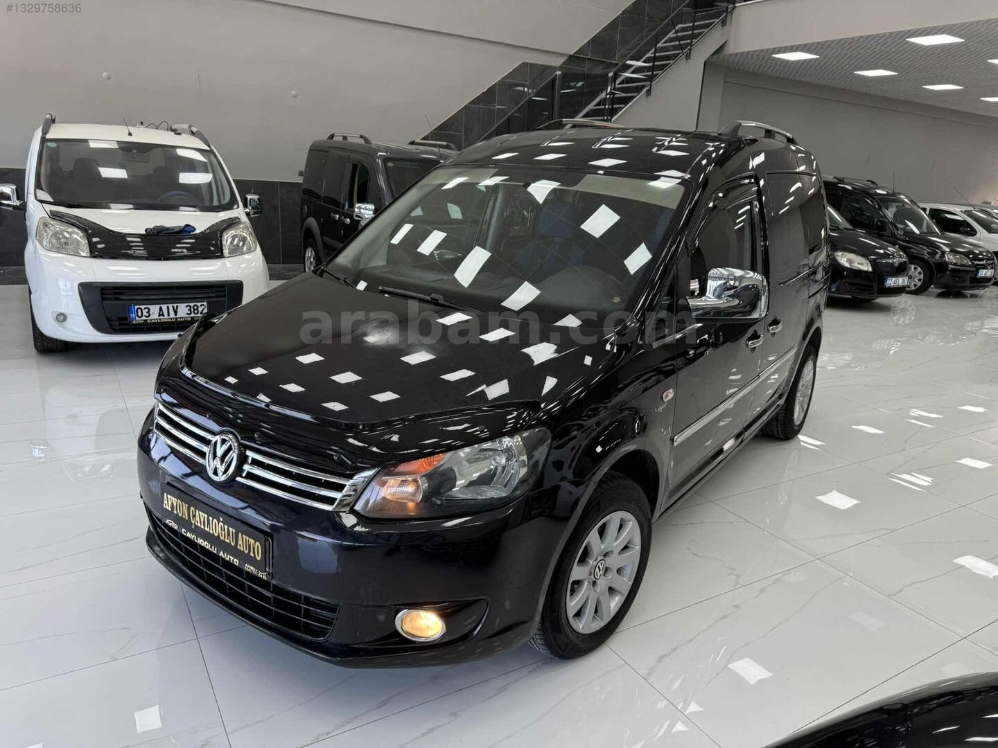 Galeriden Volkswagen Caddy 1.6 TDI Comfortline 2011 Model Afyonkarahisar 230.000 km Siyah 4