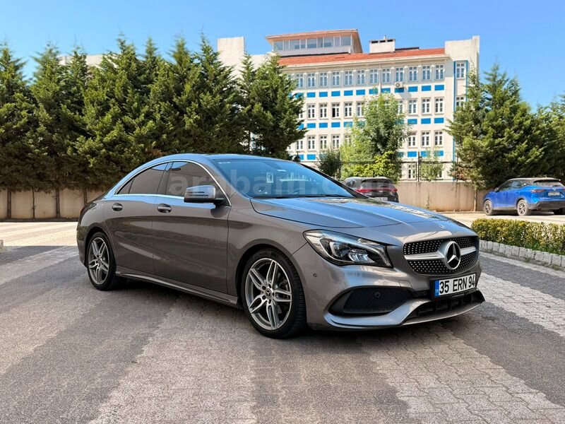 Sahibinden Mercedes - Benz CLA 200 AMG 2017 Model İstanbul 102.000 km Füme