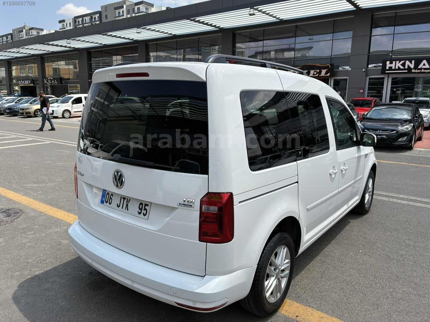 Galeriden Volkswagen Caddy 2.0 TDI Comfortline 2015 Model Ankara 329.000 km Beyaz 5