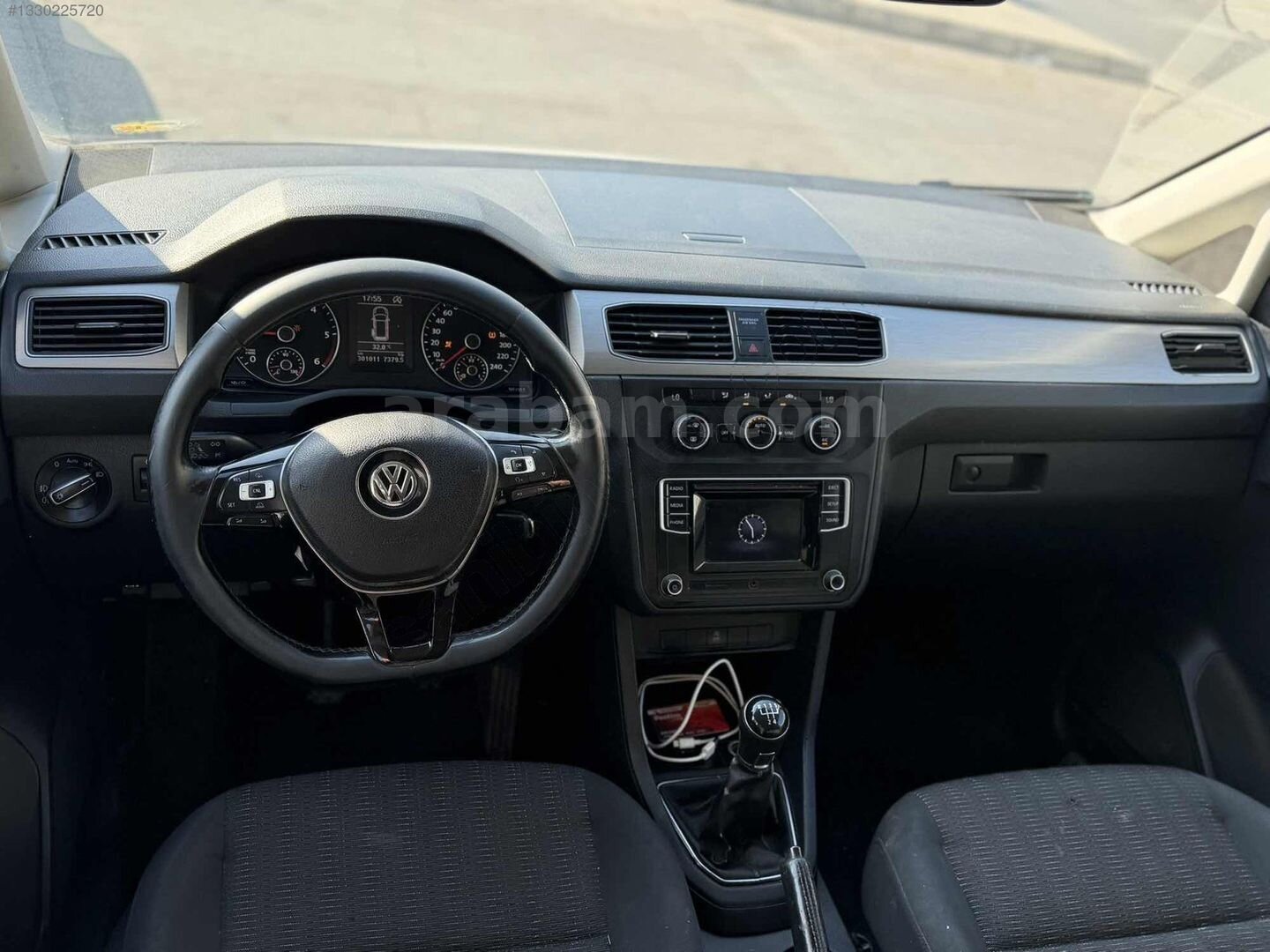 Galeriden Volkswagen Caddy 2.0 TDI Comfortline 2016 Model İzmir 300.000 km Beyaz 7