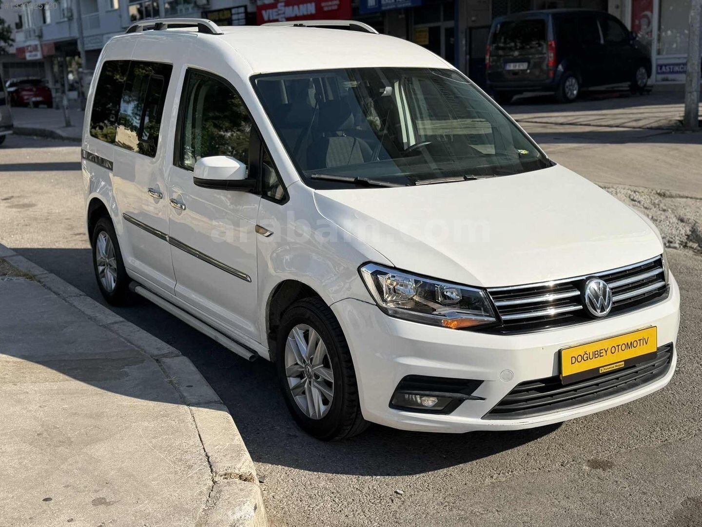 Galeriden Volkswagen Caddy 2.0 TDI Comfortline 2016 Model İzmir 300.000 km Beyaz 5