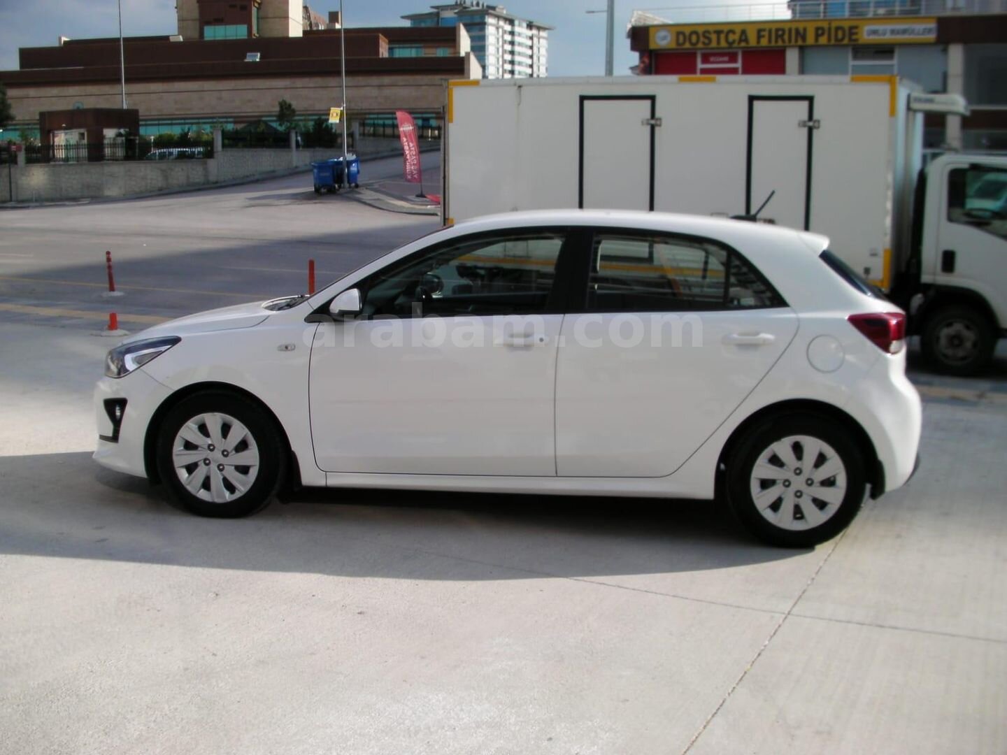 Sahibinden Kia Rio 1.4 CVVT Cool 2020 Model Ankara 113.000 km Beyaz 6
