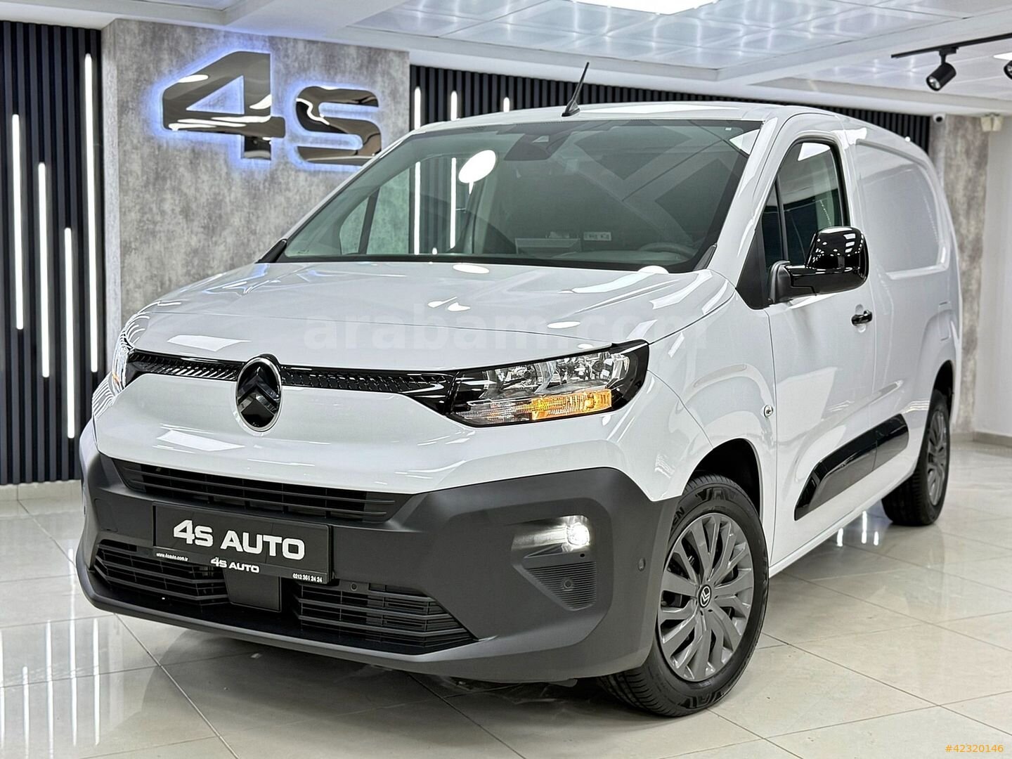 Galeriden Citroen Berlingo 1.5 BlueHDI 2026 Model İstanbul 0 km Beyaz 1