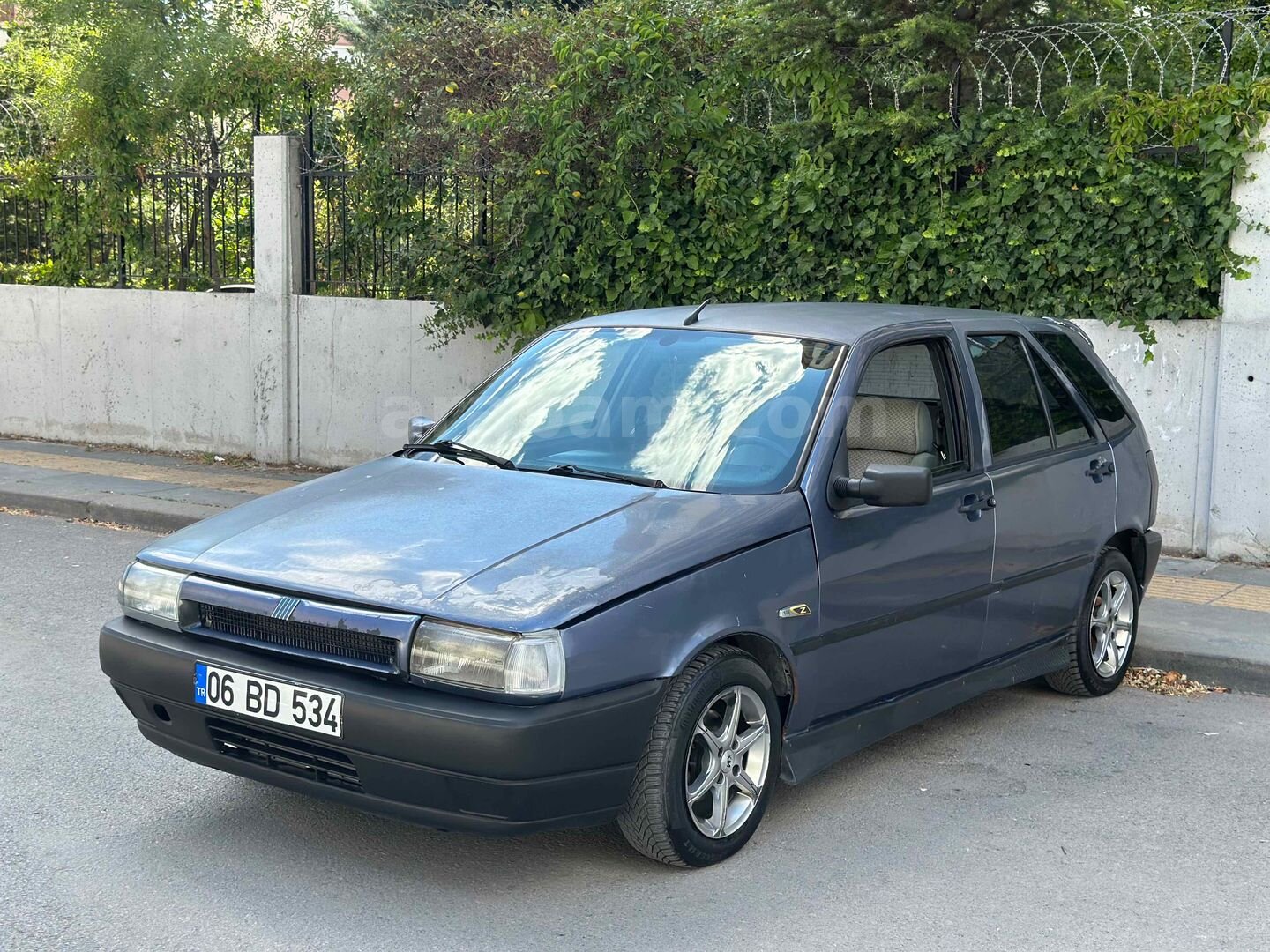 Galeriden Fiat Tipo 1.4 SX ie 1998 Model Ankara 260.000 km Füme 1