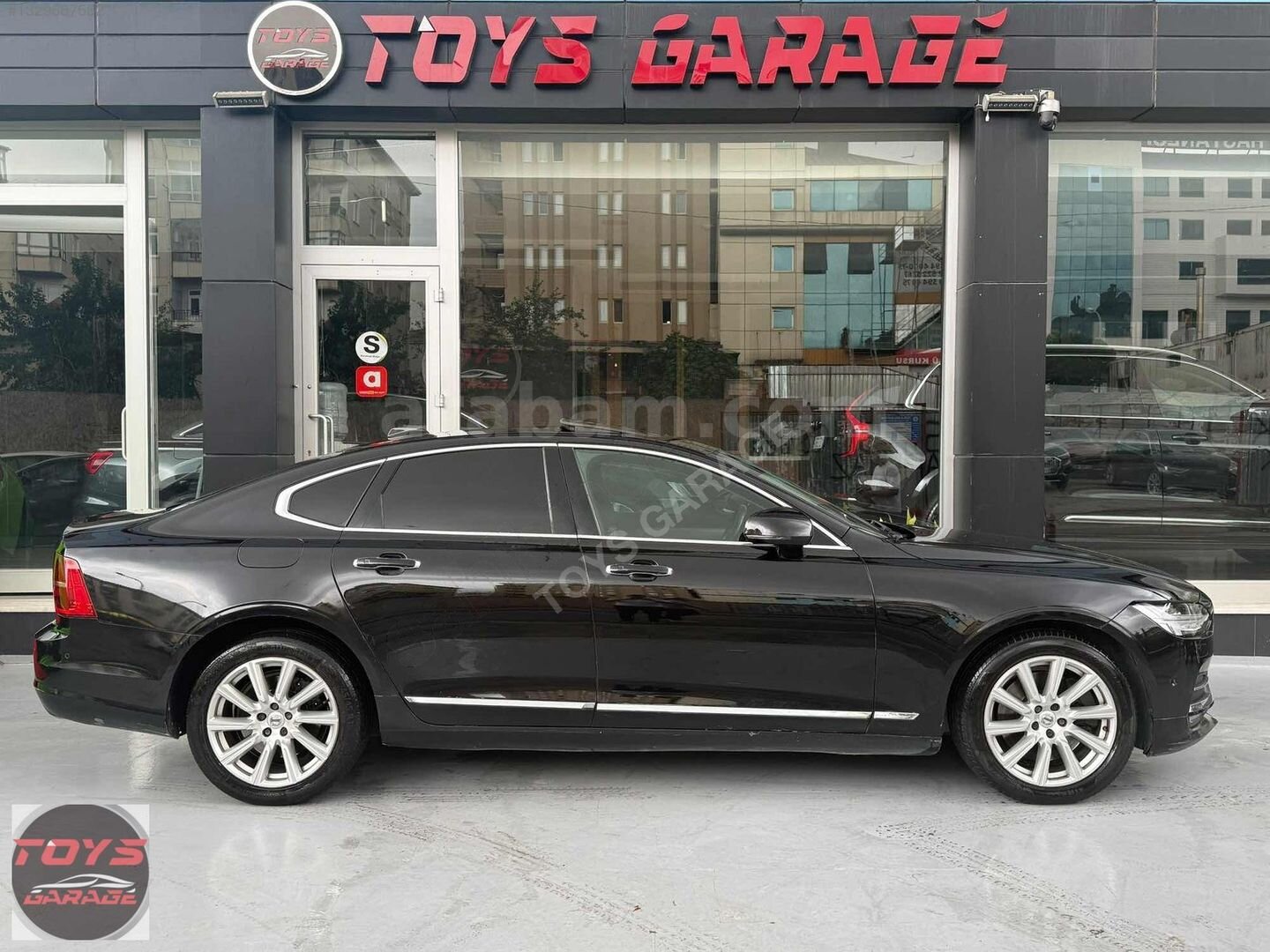 Galeriden Volvo S90 2.0 D D5 Inscription 2016 Model İstanbul 259.000 km Siyah 1