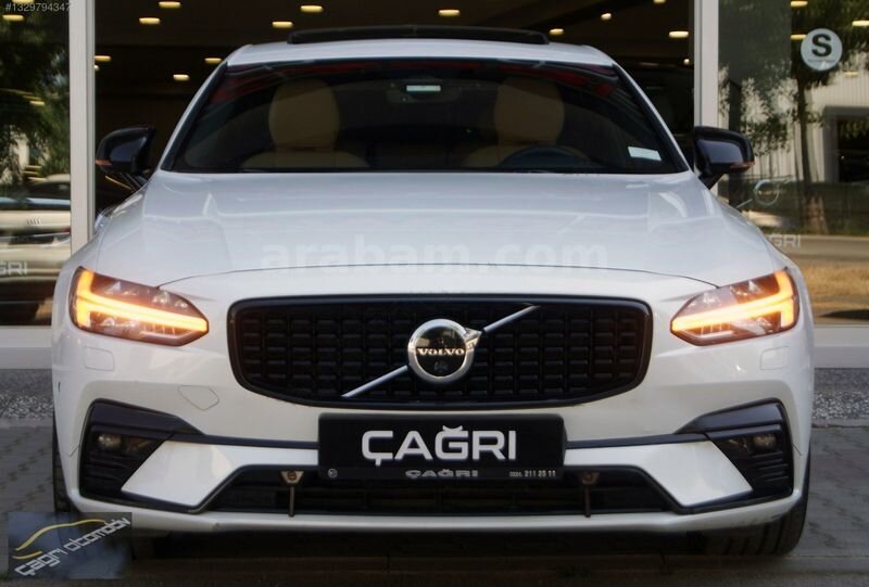 Galeriden Volvo S90 2.0 D B5 Plus Dark 2022 Model Bursa 95.000 km Beyaz