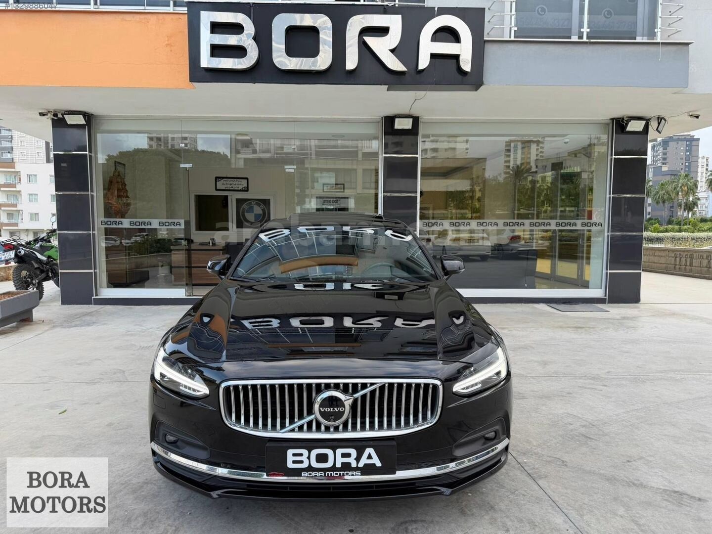 Galeriden Volvo S90 2.0 D B5 Plus Bright 2023 Model Mersin 77.000 km Siyah 1