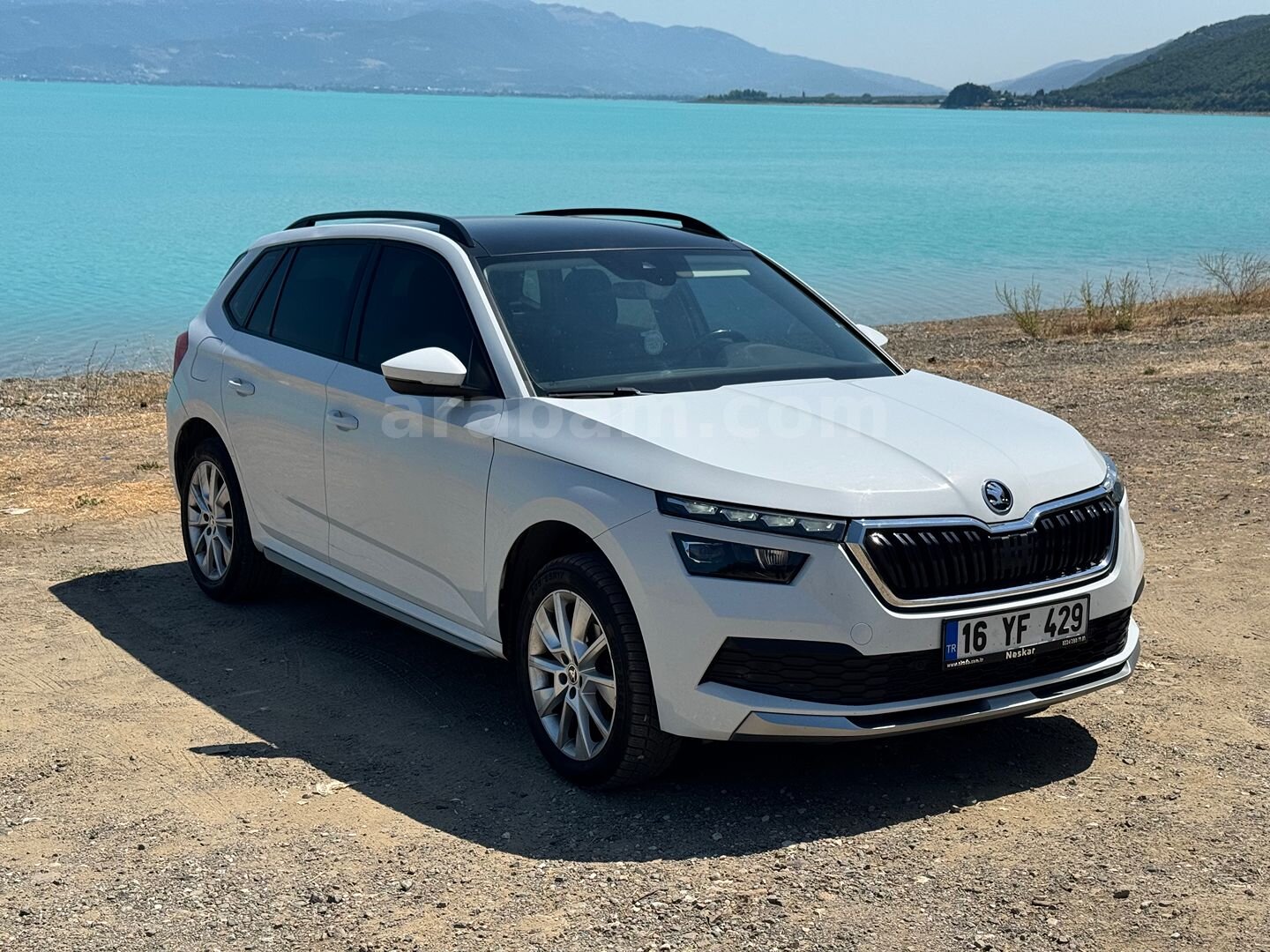 Sahibinden Skoda Kamiq 1.5 TSI Premium 2020 Model Bursa 138.000 km Beyaz 3