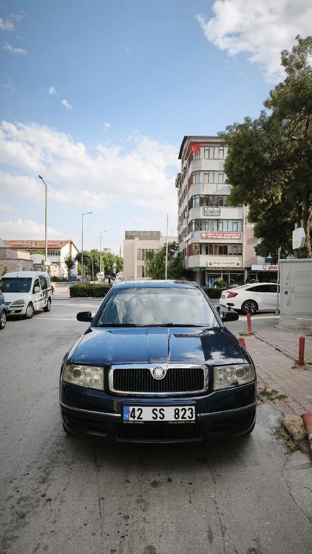 Sahibinden Skoda SuperB 1.9 TDI Elegance 2004 Model Konya 390.000 km Lacivert 2