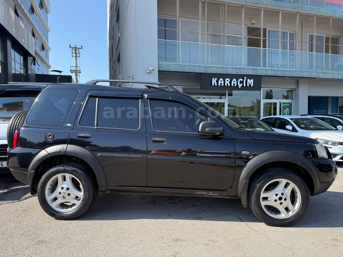 Galeriden Land Rover Freelander 2.0 TD4 HSE 2006 Model Bursa 260.000 km Siyah 3