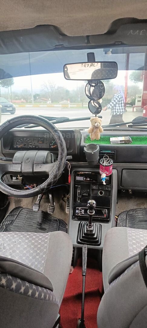 Sahibinden Renault R 11 GTS 1989 Model Balıkesir 60.000 km Yeşil 1