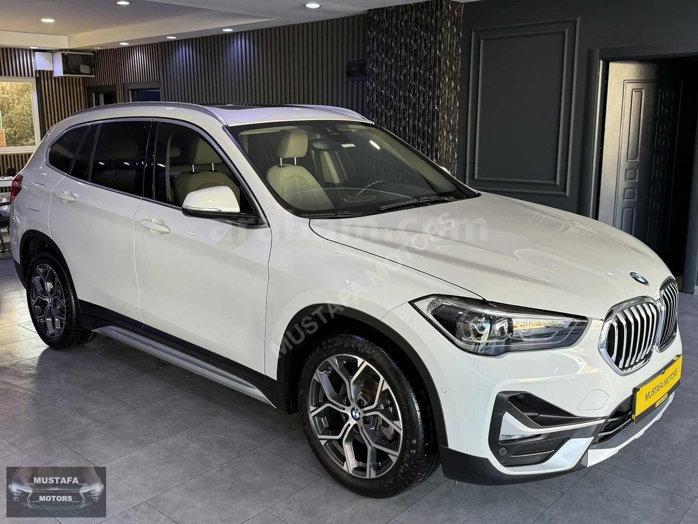 Galeriden BMW X1 16d sDrive X Line 2020 Model Antalya 164.000 km Beyaz 2