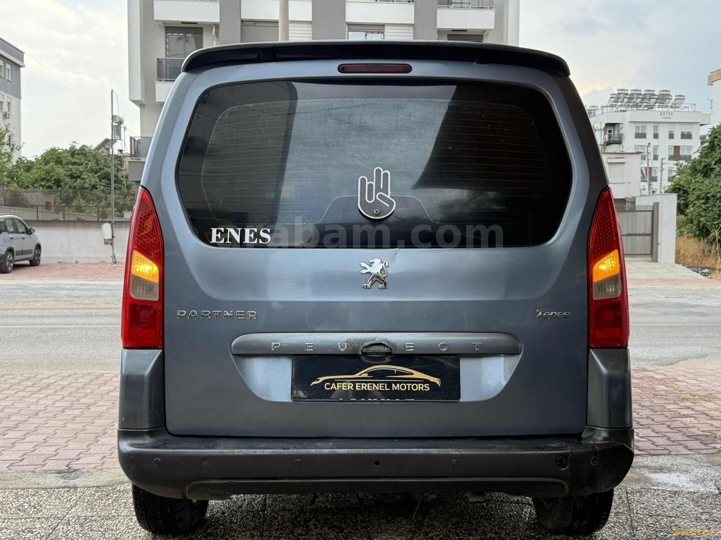 Galeriden Peugeot Partner 1.6 HDI Premium Pack 2009 Model Antalya 396.654 km Gri 7
