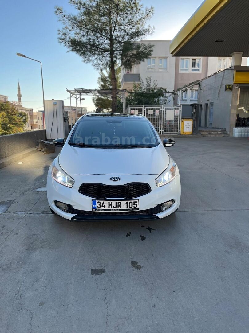 Sahibinden Kia Ceed 1.6 CRDi Concept Plus 2013 Model Batman 246.000 km Beyaz 7