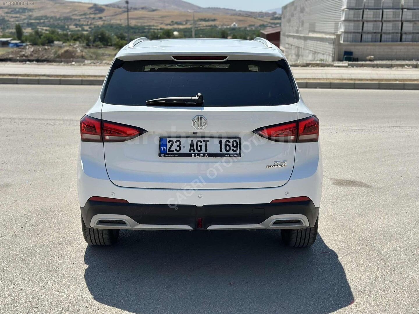2025 MG ZS 1.5 HYBRİT+ LUXURY SIFIRDAN FARKSIZ CAM TAVANLI 5