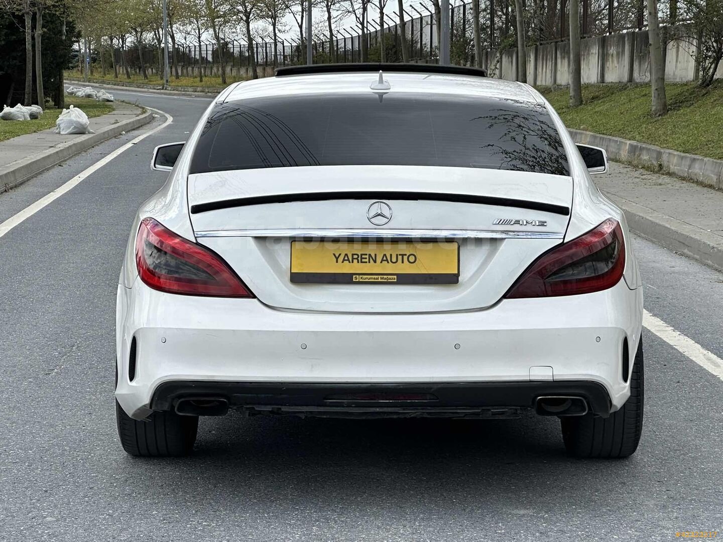 Galeriden Mercedes - Benz CLS 350 CDI AMG 2011 Model İstanbul 410.000 km Beyaz 6