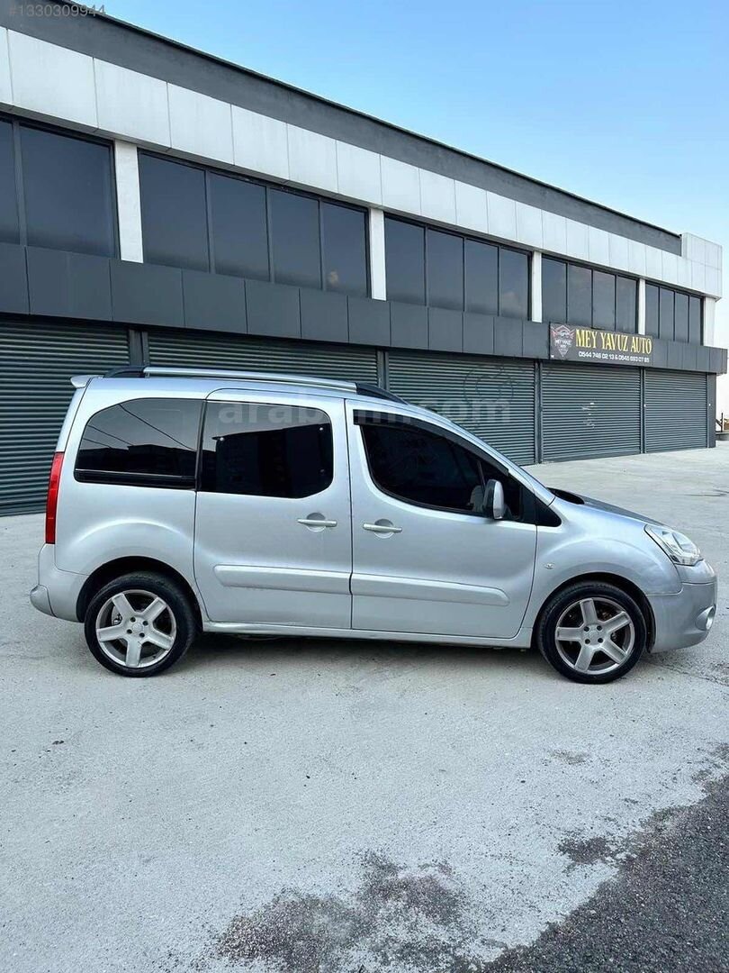 Galeriden Citroen Berlingo 1.6 HDi Combi SX 2011 Model Gaziantep 275.000 km Gri 3