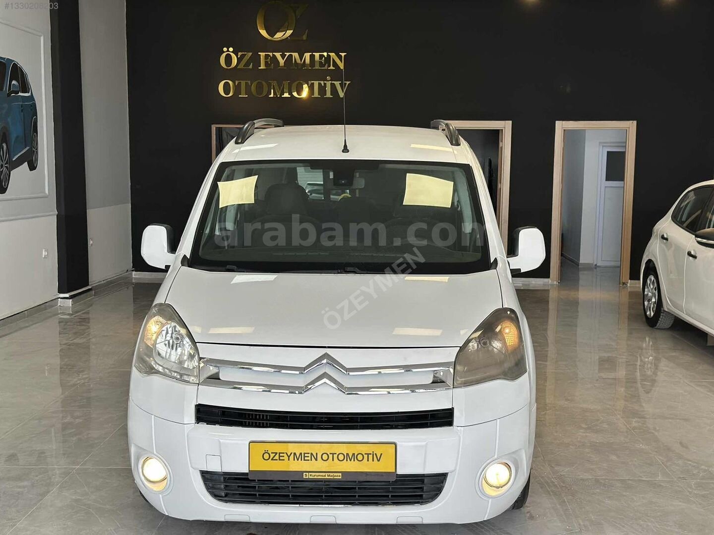 Galeriden Citroen Berlingo 1.6 HDi Combi SX 2010 Model Eskişehir 349.000 km Beyaz 1