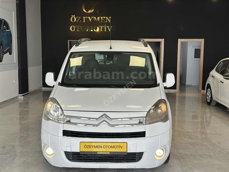 Galeriden Citroen Berlingo 1.6 HDi Combi SX 2010 Model Eskişehir 349.000 km Beyaz